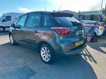 Used Citroen C4 Picasso 2013 for sale - 79514182: Photo