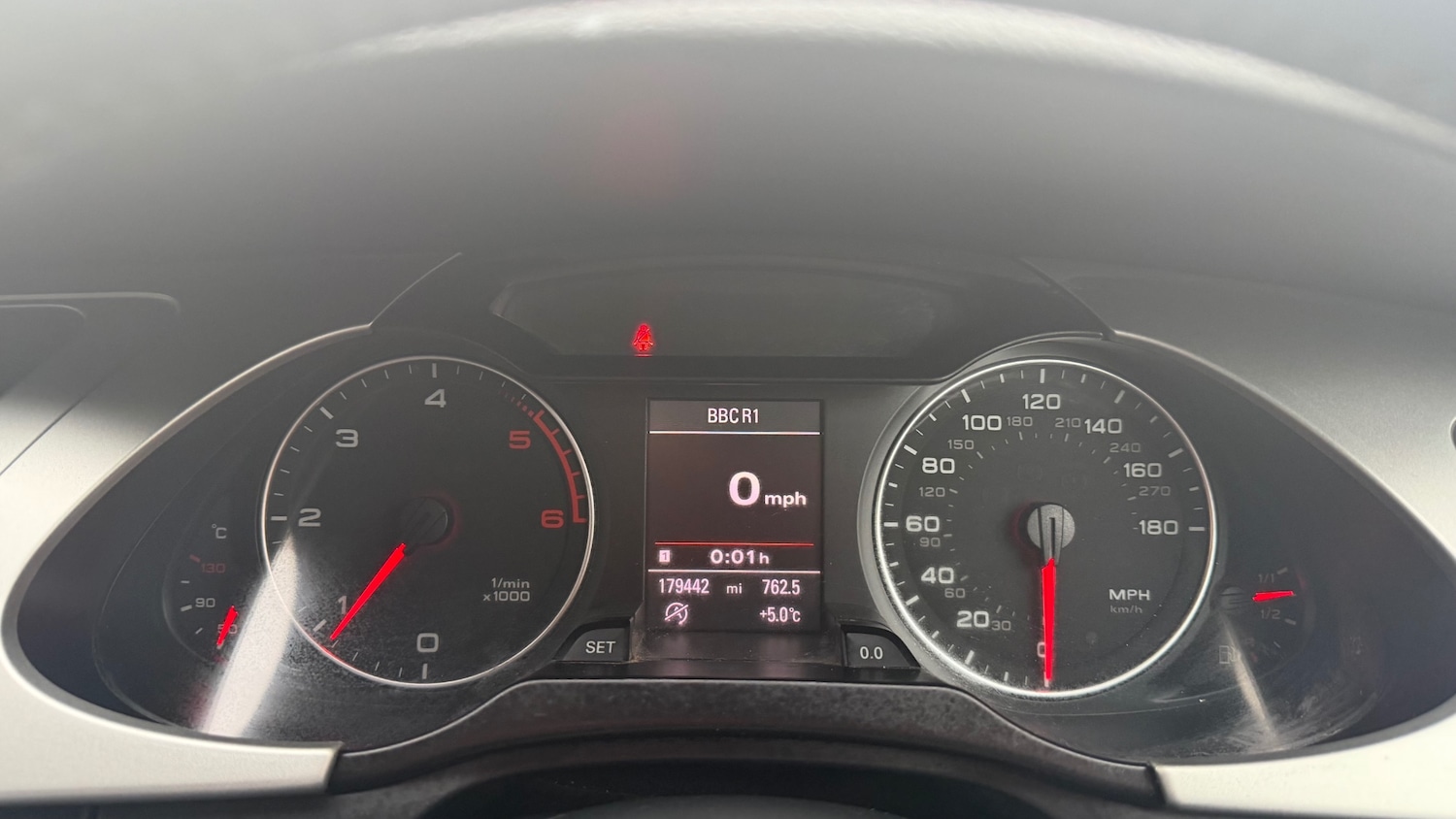 Used Audi A4 2011 for sale - 76968638: Photo 8