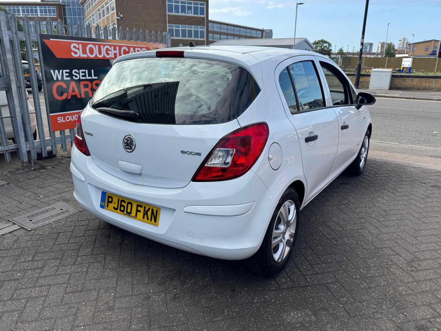 Vauxhall Corsa 2010 (60) - 1.3 CDTi ecoFLEX Energy 5dr - Image 4