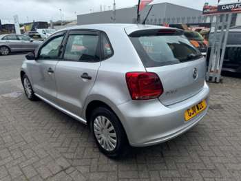 Used Volkswagen Polo 2011 for sale - 71714471: Photo