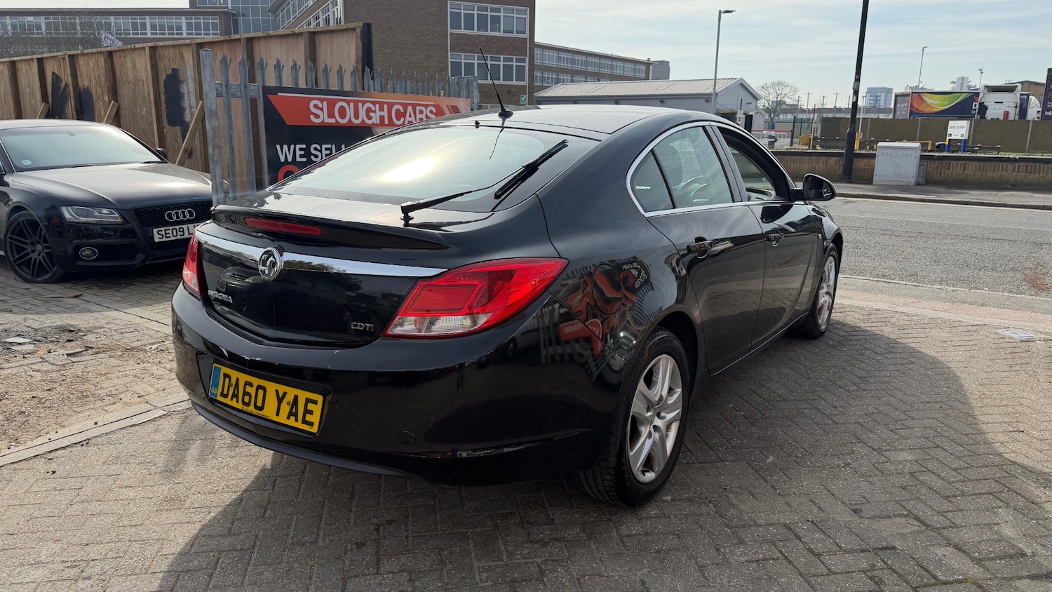 Used Vauxhall Insignia 2011 for sale - 77962035: Photo 4