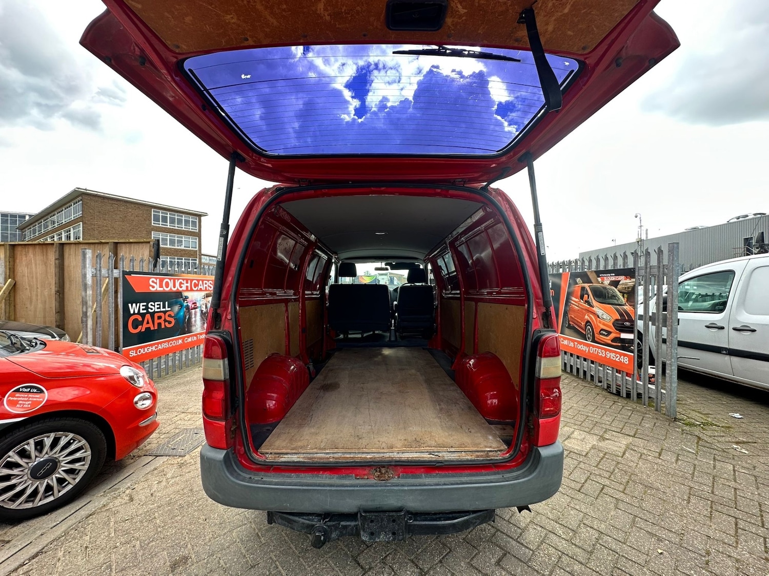 Used Toyota HiAce 2001 for sale - 78080756: Photo 5