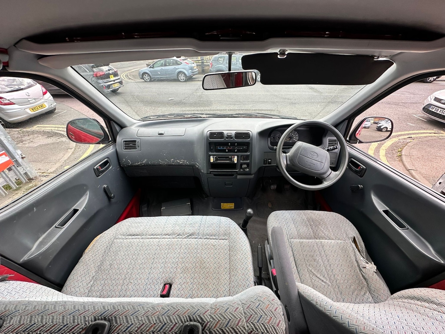 Used Toyota HiAce 2001 for sale - 78080756: Photo 7