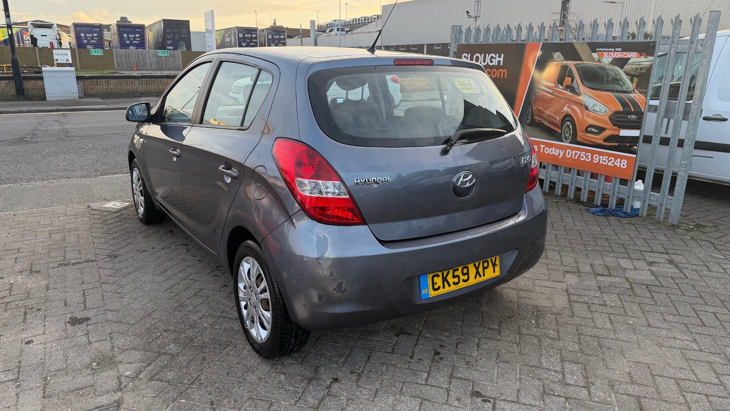 Used Hyundai i20 2009 for sale - 77878386: Photo 3