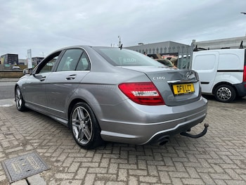 Used Mercedes-Benz C Class 2011 for sale - 77901364: Photo