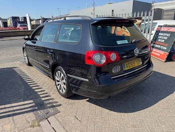 Used Volkswagen Passat 2010 for sale - 79514168: Photo