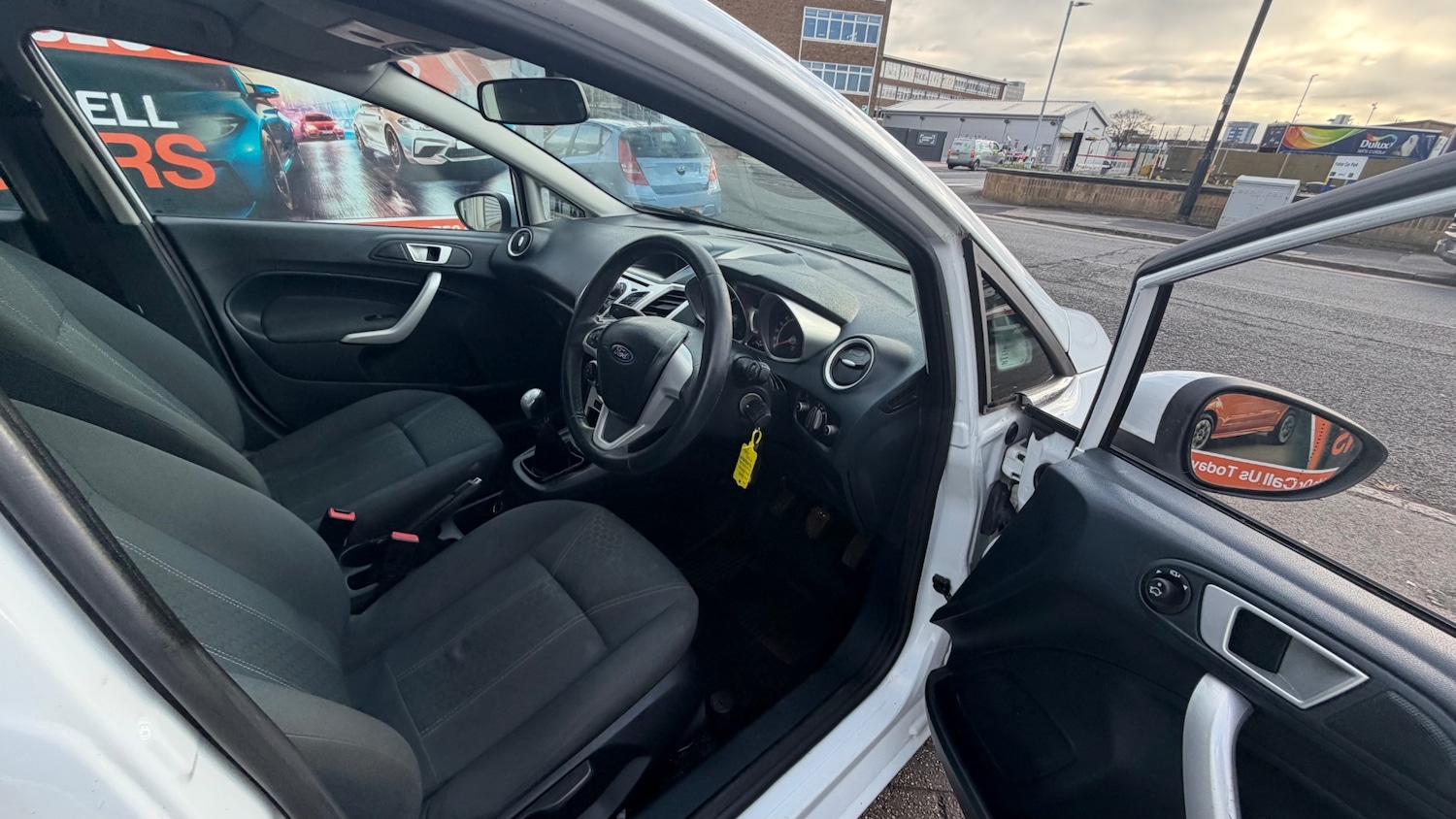 Used Ford Fiesta 2012 for sale - 76638928: Photo 6