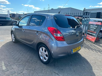 Used Hyundai i20 2010 for sale - 79433734: Photo