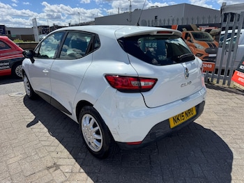 Used Renault Clio 2015 for sale - 78849474: Photo