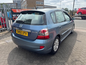 Used Honda Civic 2005 for sale - 75518185: Photo