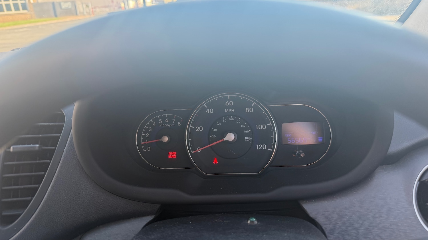 Used Hyundai i10 2012 for sale - 78121371: Photo 8