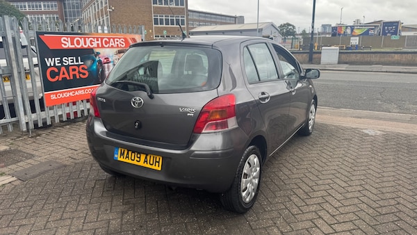 Used Toyota Yaris 2009 for sale - 75773610: Photo 4