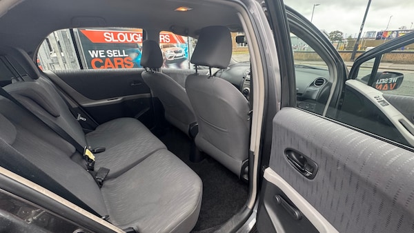 Used Toyota Yaris 2009 for sale - 75773610: Photo 5