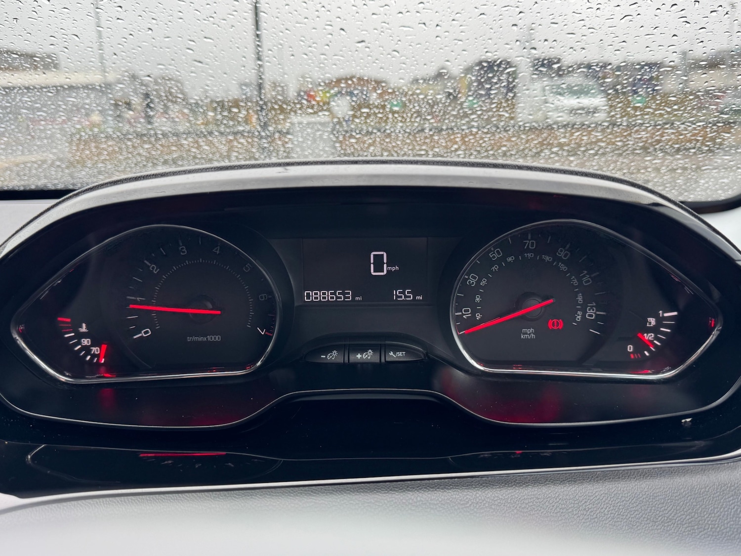 Used Peugeot 208 2012 for sale - 76531467: Photo 8