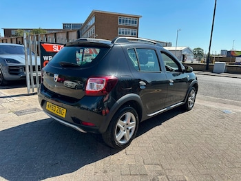Used Dacia Sandero Stepway 2013 for sale - 79503904: Photo