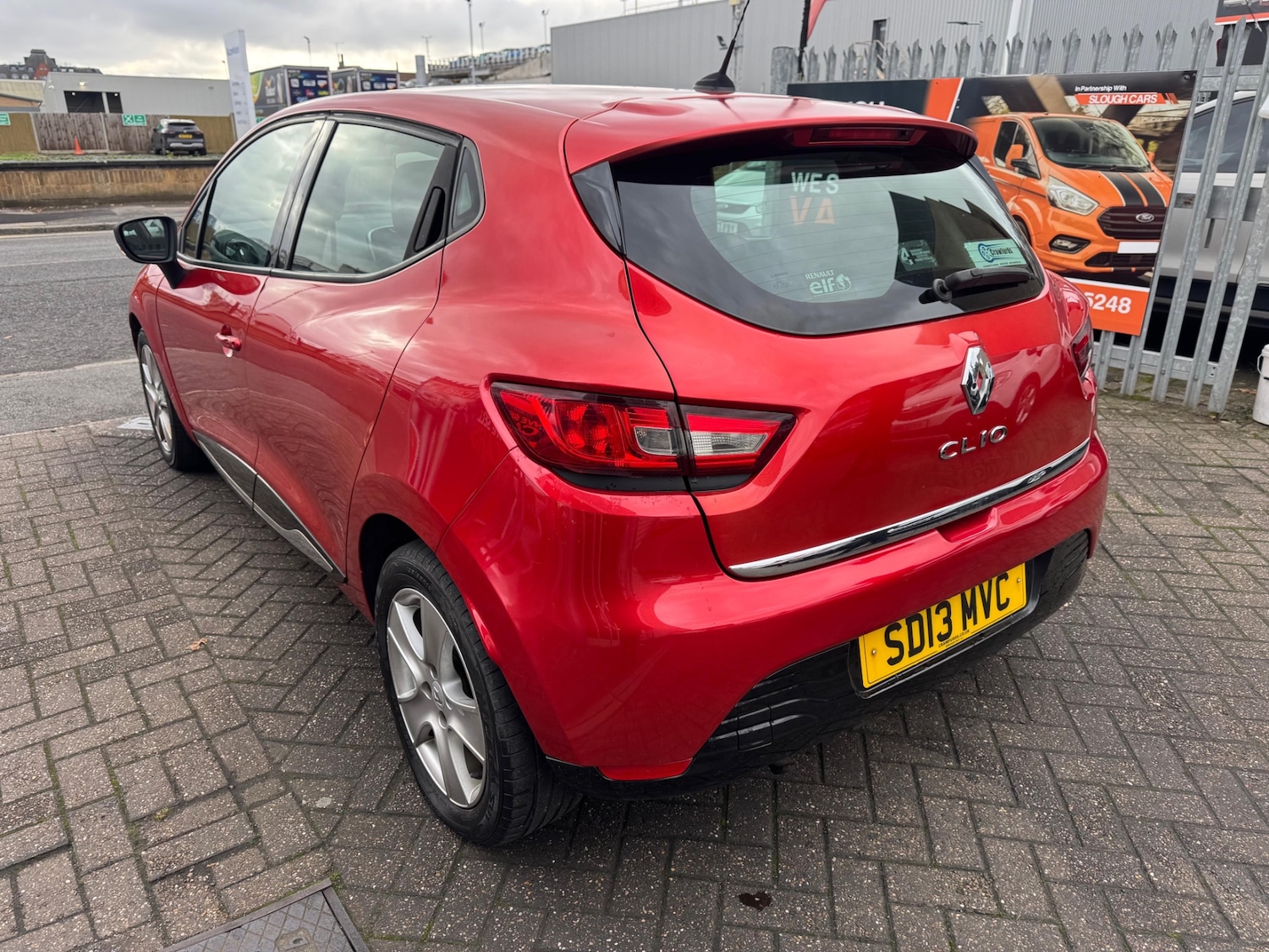 Used Renault Clio 2013 for sale - 76553709: Photo 3