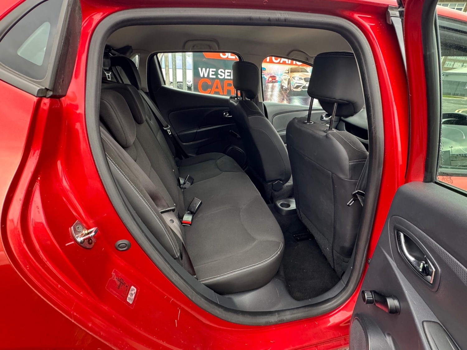 Used Renault Clio 2013 for sale - 76553709: Photo 5