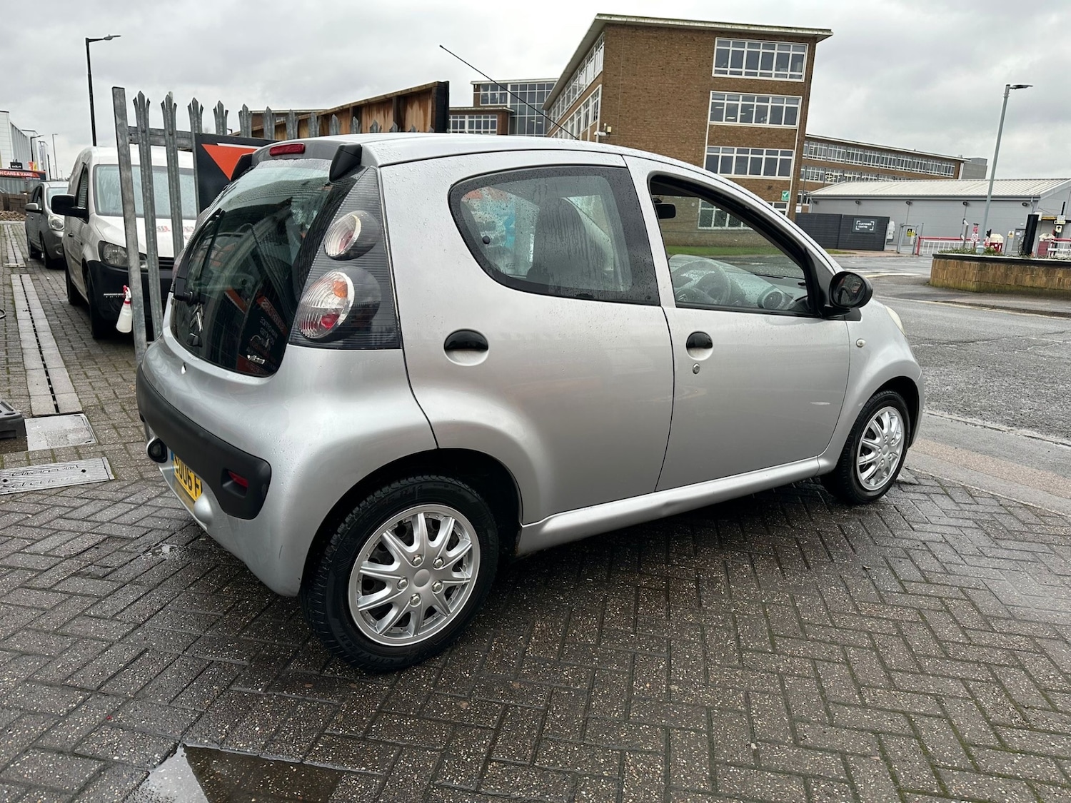 Used Citroen C1 2006 for sale - 77148289: Photo 4