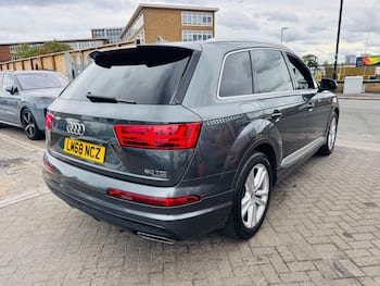 Used Audi Q7 2018 for sale - 79732223: Photo