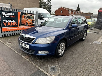 Used Skoda Octavia 2010 for sale - 77283083: Photo