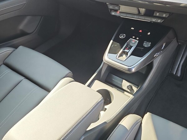 Used Audi Q4 e-tron 2025 for sale - 76206083: Photo 13