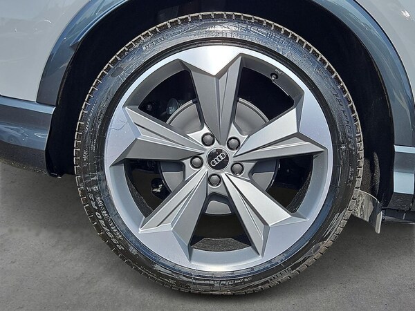 Used Audi Q4 e-tron 2025 for sale - 76206083: Photo 6