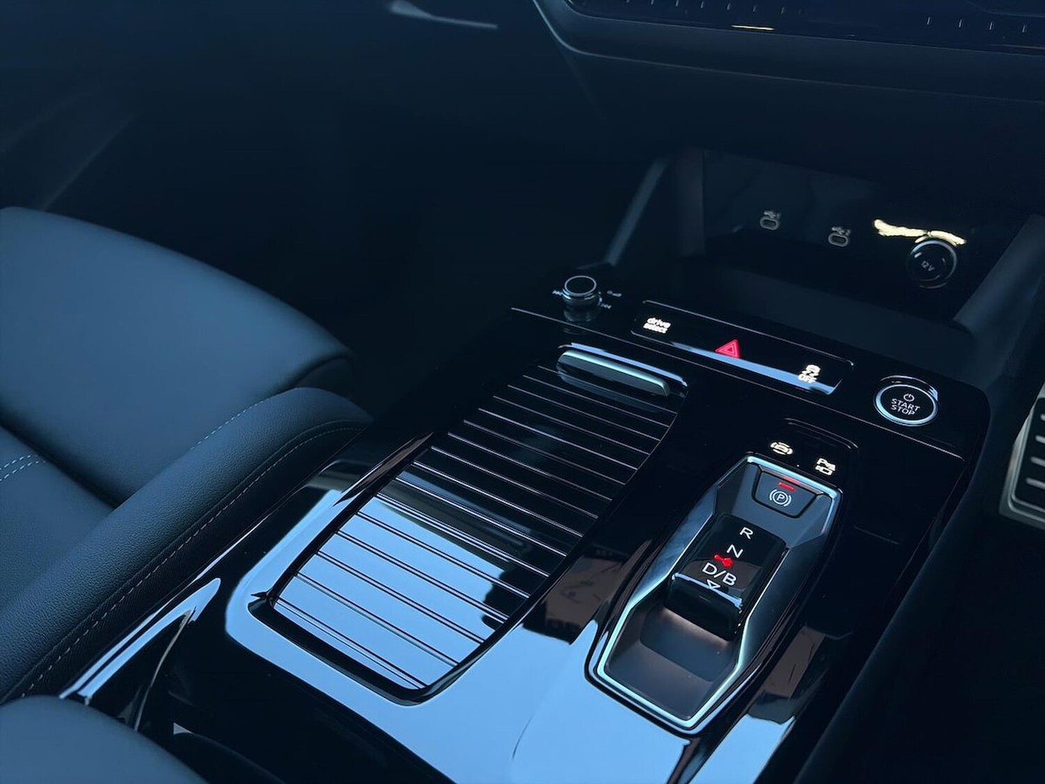 Used Audi Q6 e-tron 2025 for sale - 76940490: Photo 13