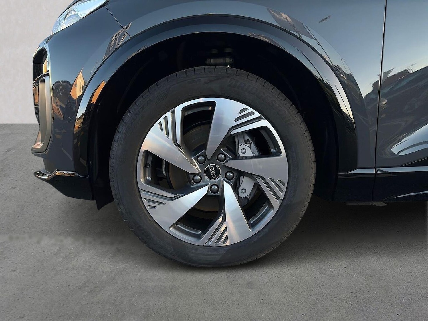 Used Audi Q6 e-tron 2025 for sale - 76940490: Photo 6