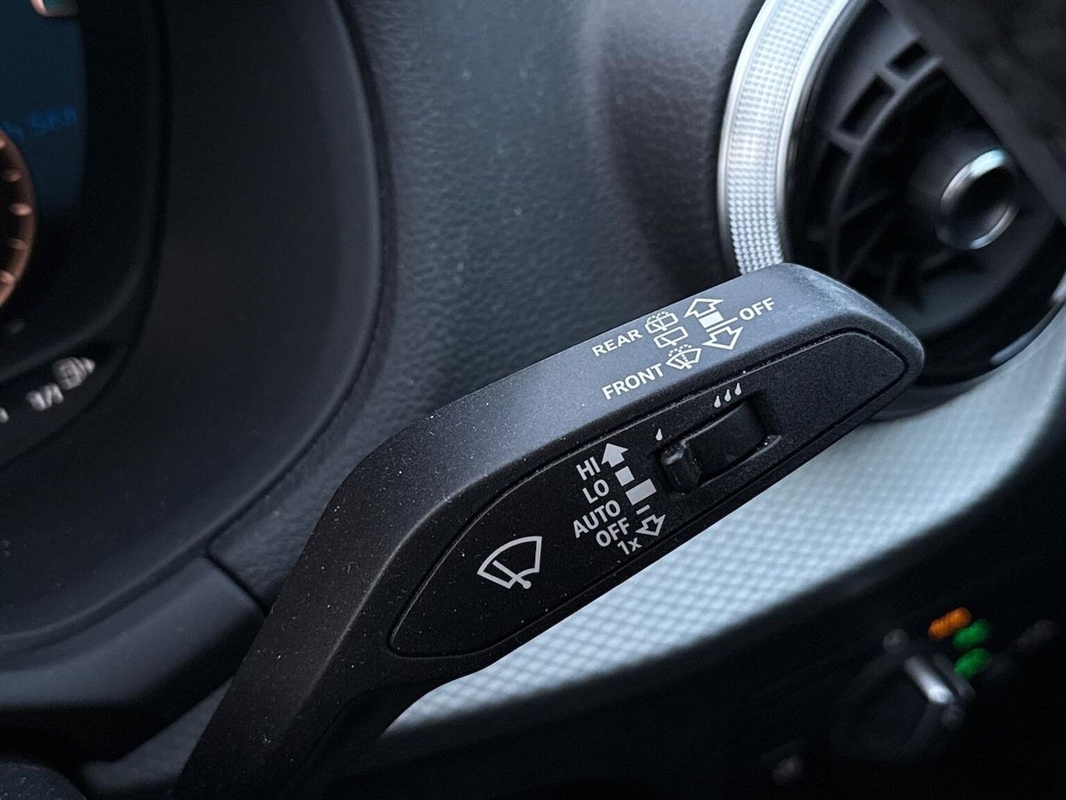 Used Audi Q2 2021 for sale - 76517936: Photo 28