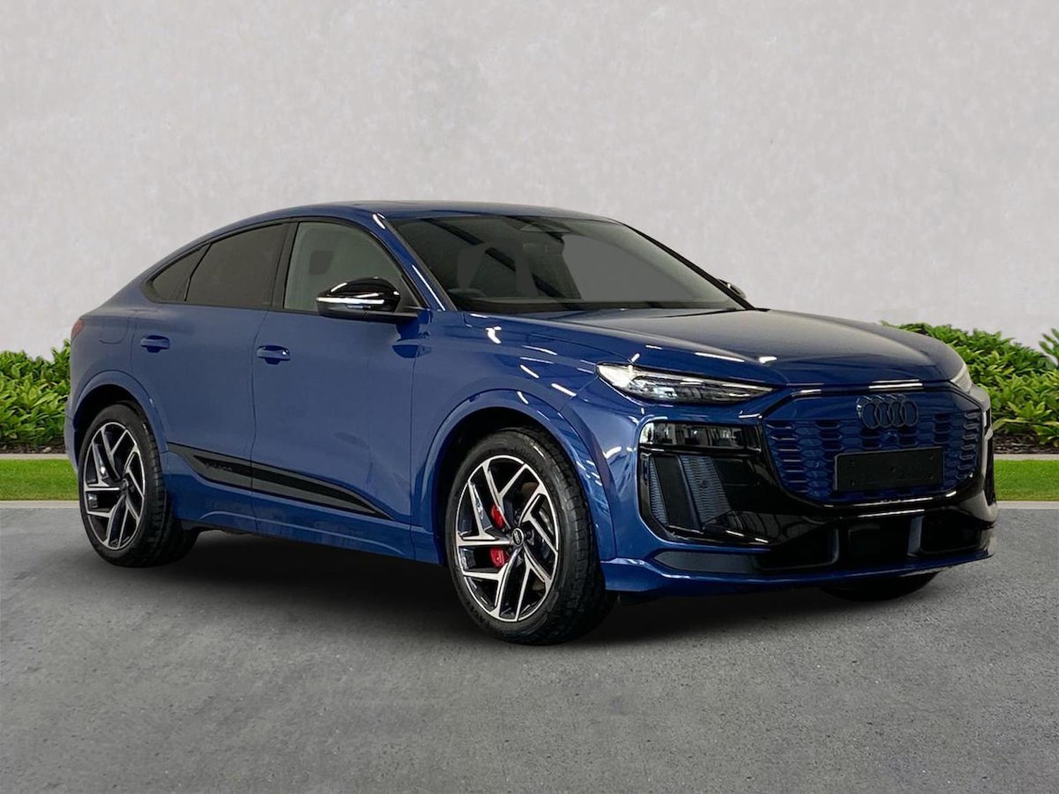 Used Audi Q6 e-tron 2025 for sale - 76770043: Photo 1