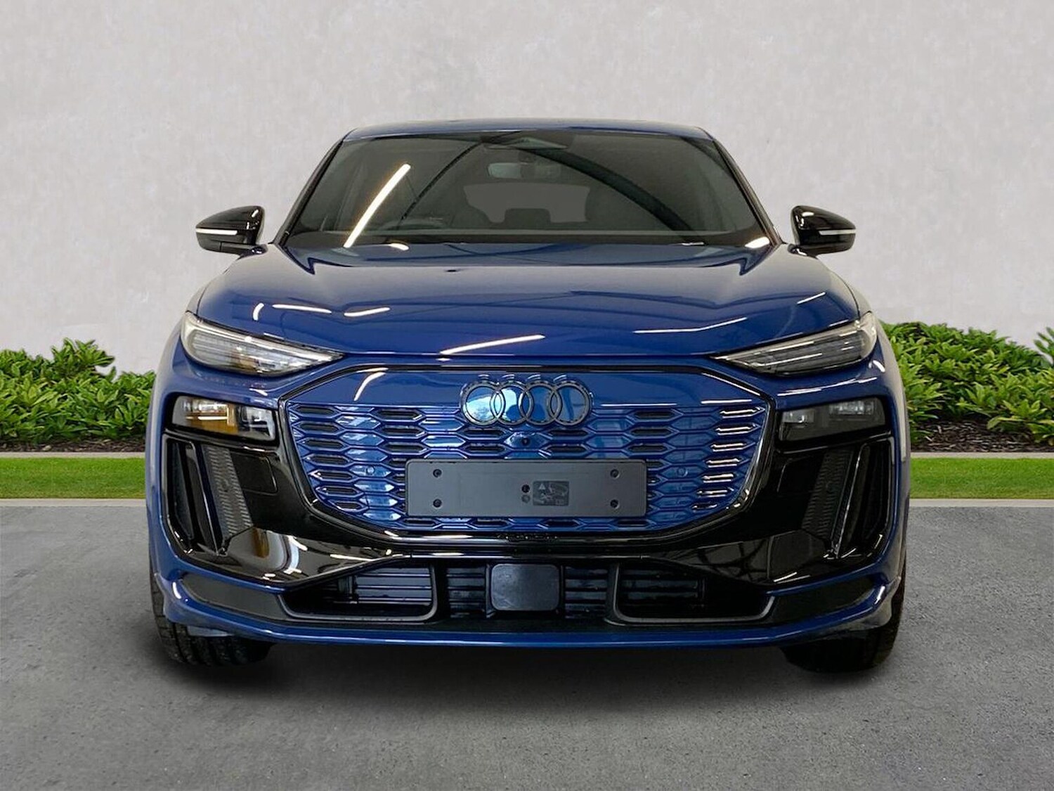 Used Audi Q6 e-tron 2025 for sale - 76770043: Photo 5