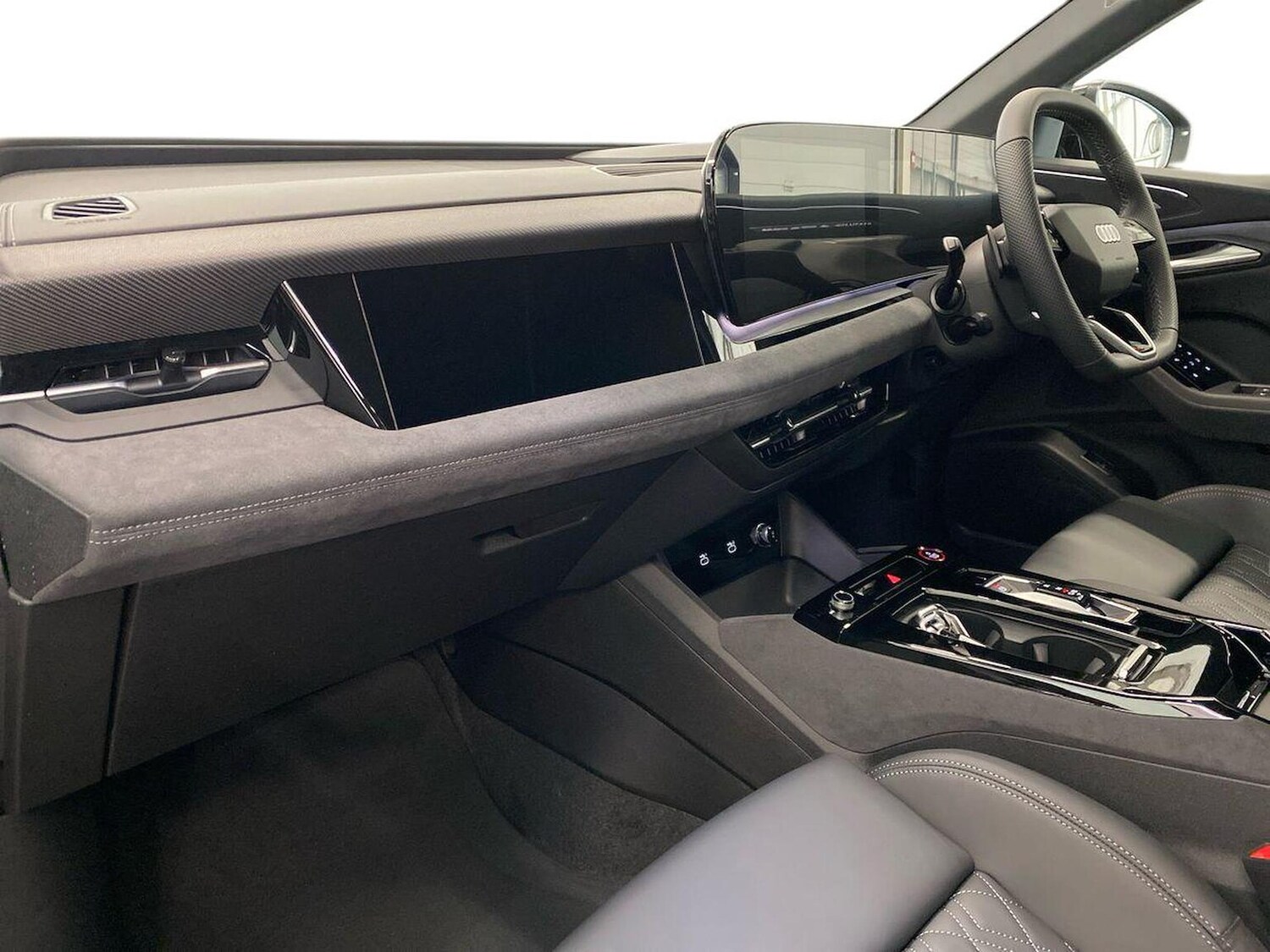 Used Audi Q6 e-tron 2025 for sale - 76770043: Photo 7