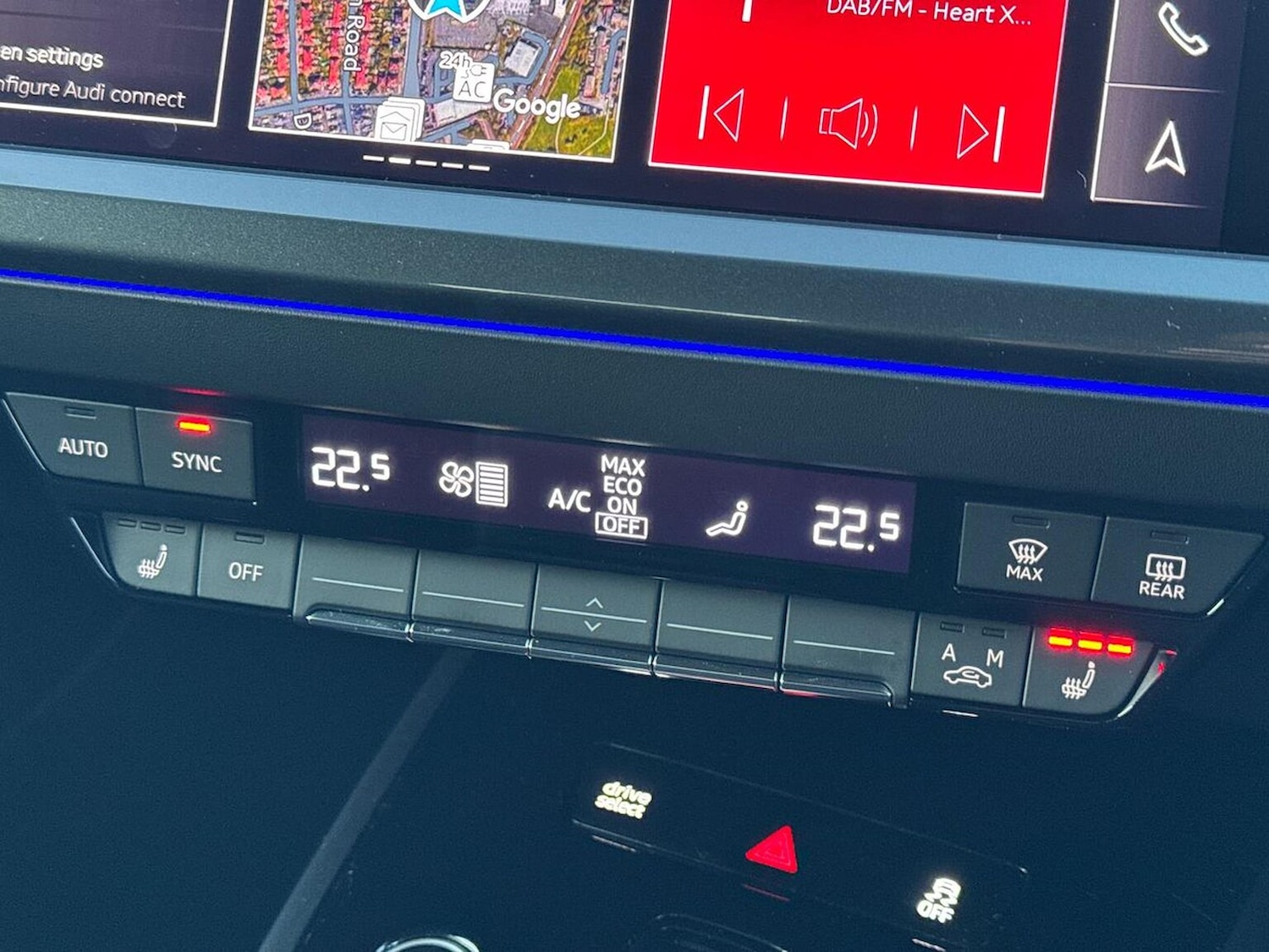 Used Audi Q4 e-tron 2025 for sale - 76853942: Photo 12