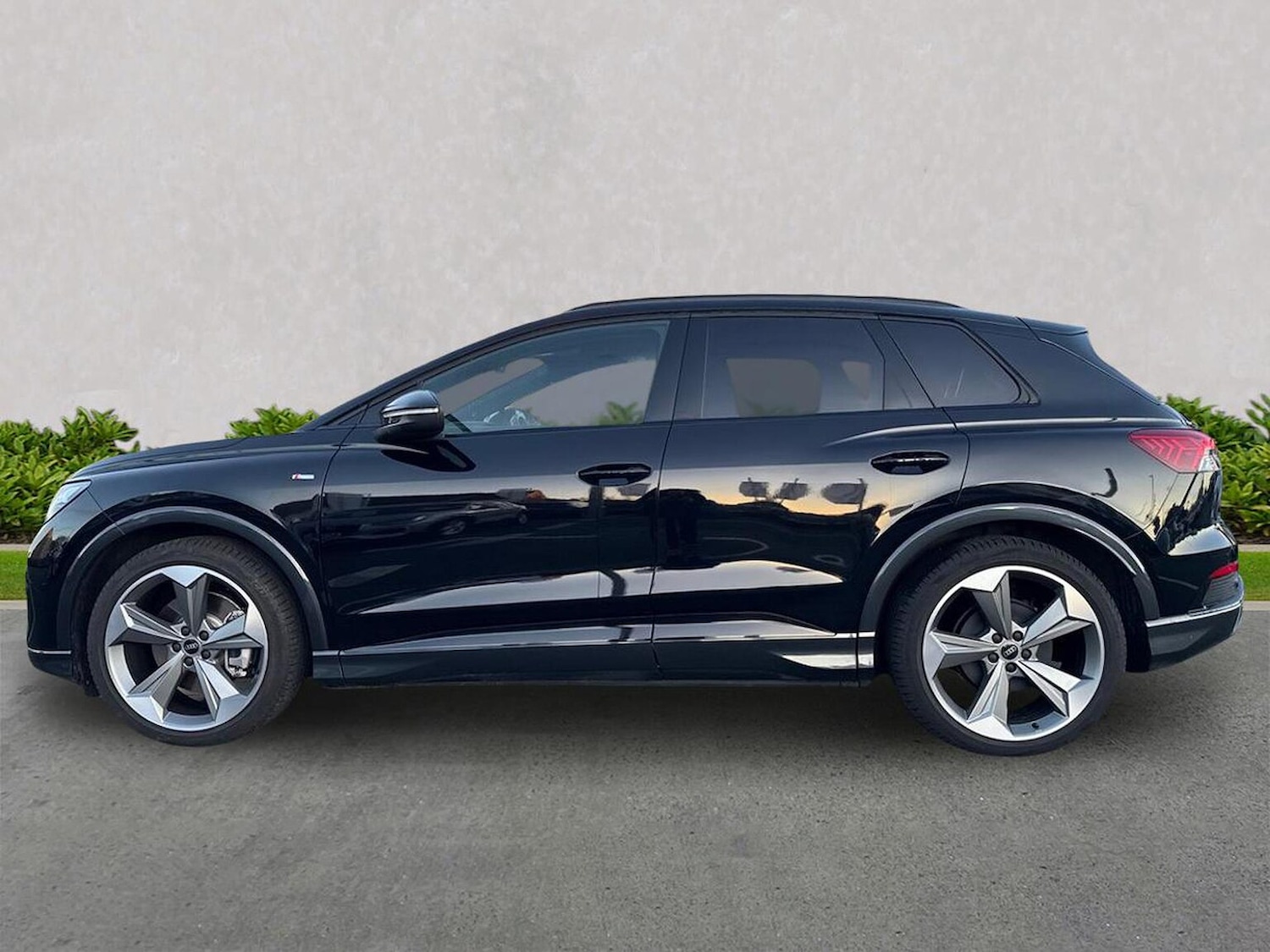 Used Audi Q4 e-tron 2025 for sale - 76853942: Photo 19