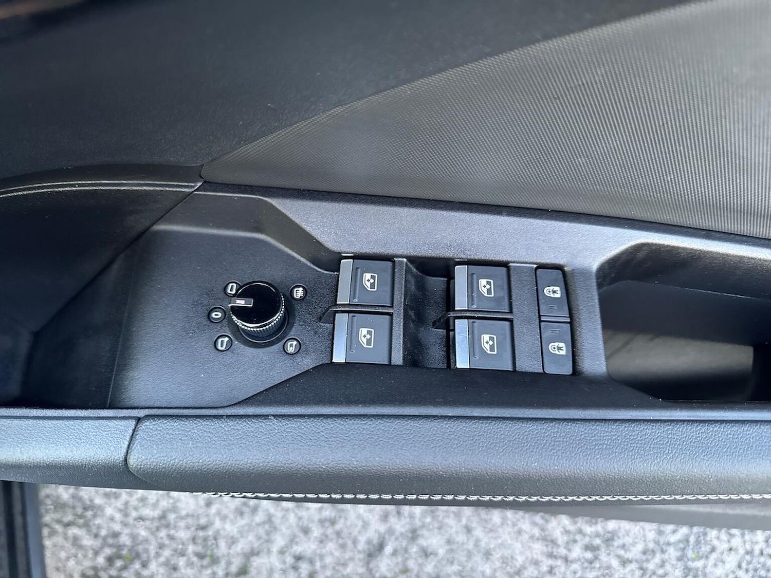 Used Audi Q4 e-tron 2025 for sale - 76853942: Photo 21