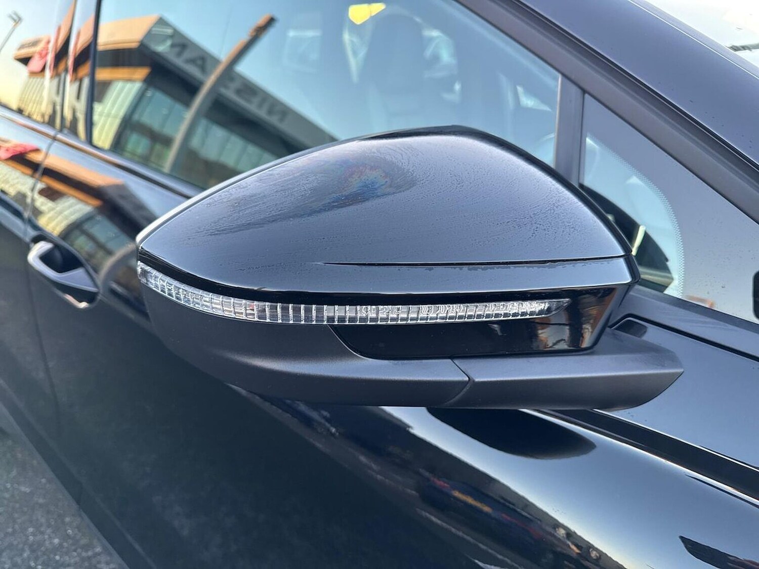 Used Audi Q4 e-tron 2025 for sale - 76853942: Photo 36