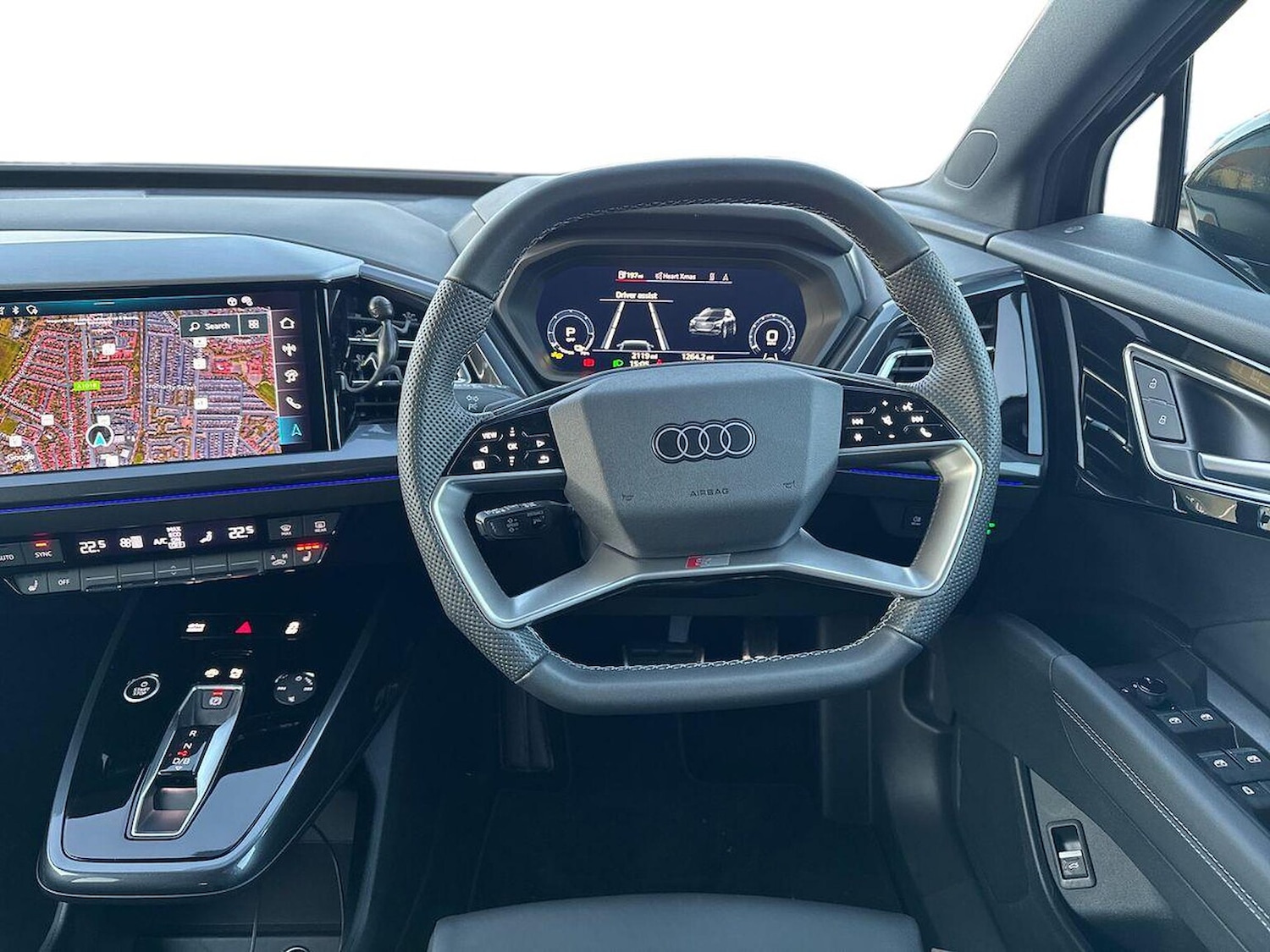 Used Audi Q4 e-tron 2025 for sale - 76853942: Photo 9