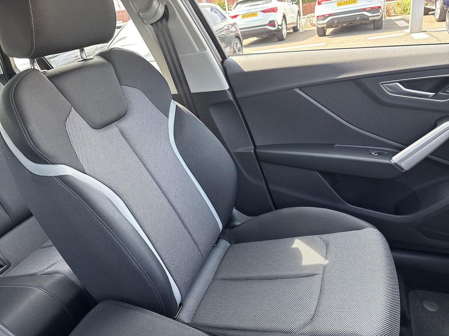 Used Audi Q2 2025 for sale - 76342945: Photo 33