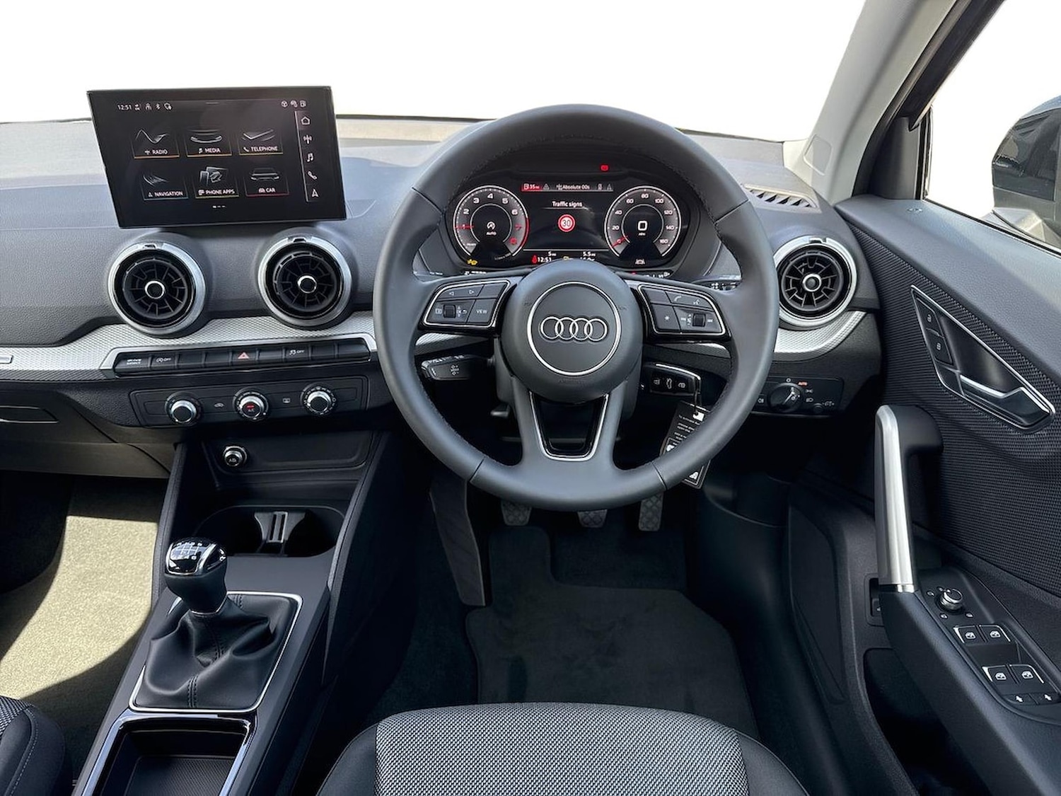 Used Audi Q2 2025 for sale - 76342945: Photo 9