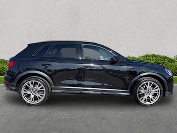 Used Audi Q3 2025 for sale - 79379898: Photo