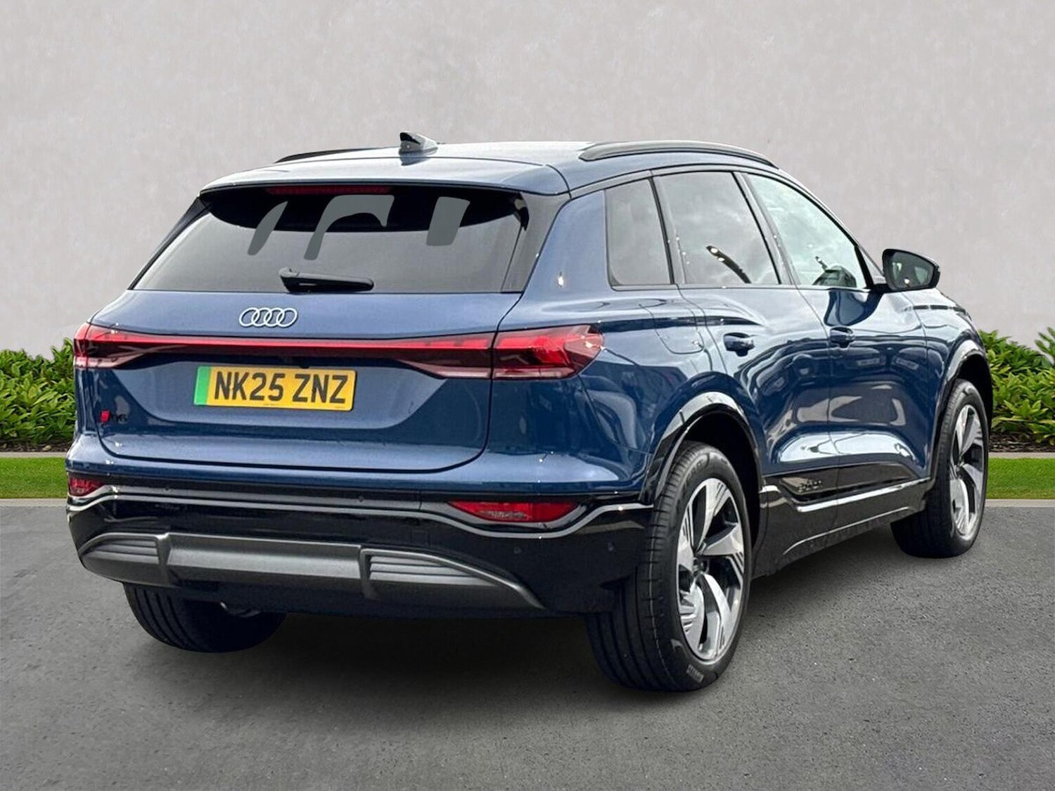 Used Audi Q6 e-tron 2025 for sale - 76171521: Photo 18