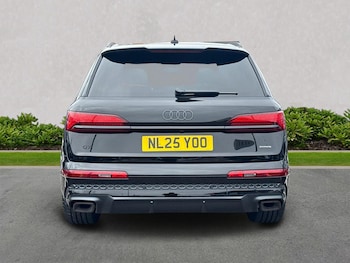 Used Audi Q7 2025 for sale - 75962442: Photo