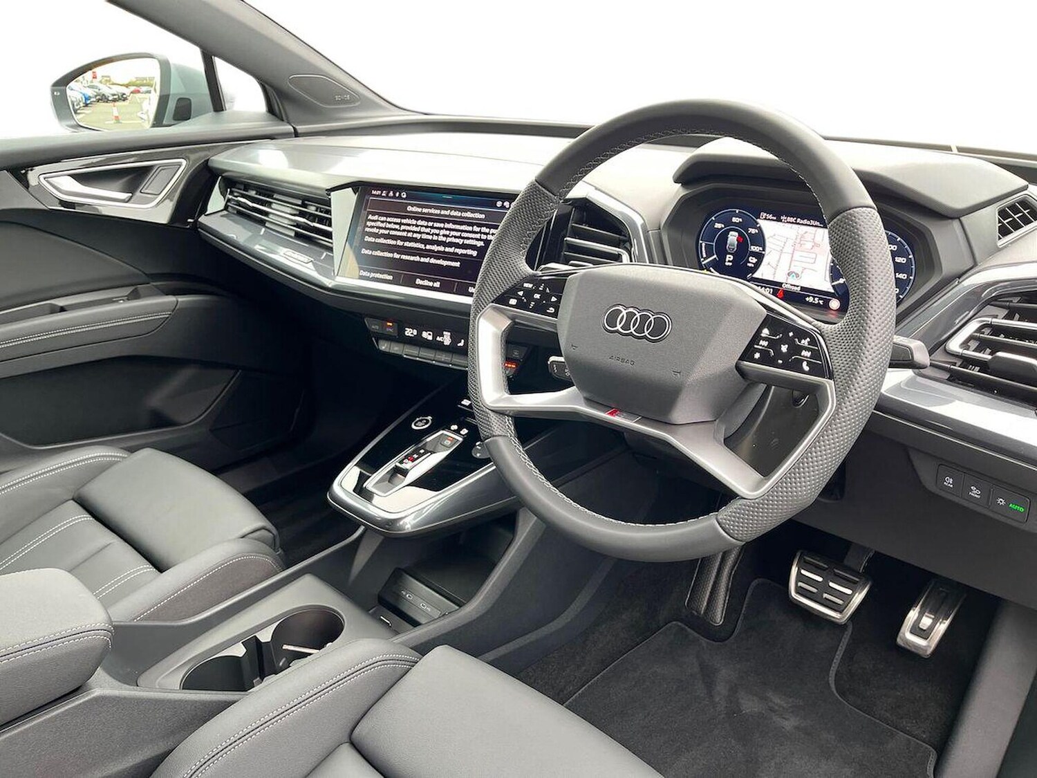 Used Audi Q4 e-tron 2025 for sale - 76369085: Photo 15
