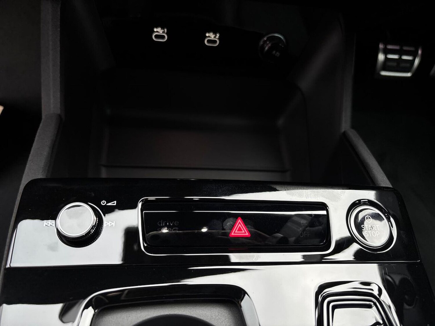 Used Audi Q6 e-tron 2025 for sale - 76762444: Photo 22