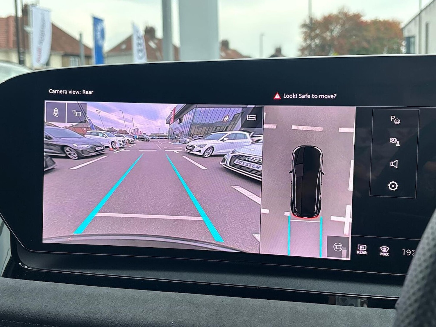 Used Audi Q6 e-tron 2025 for sale - 76762444: Photo 23