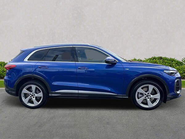 Used Audi Q5 2025 for sale - 75754503: Photo 3