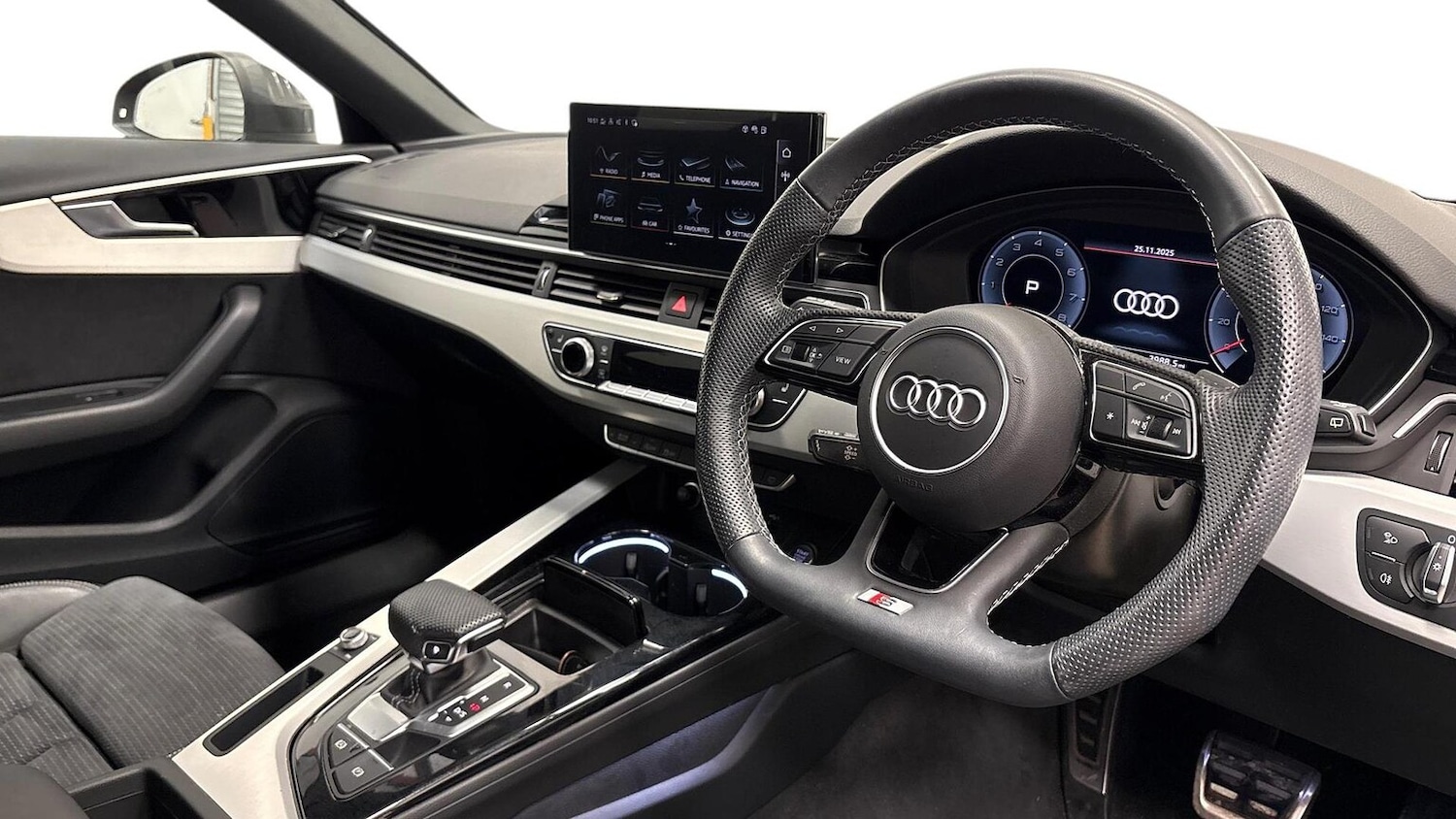 Used Audi A4 2023 for sale - 76897070: Photo 8