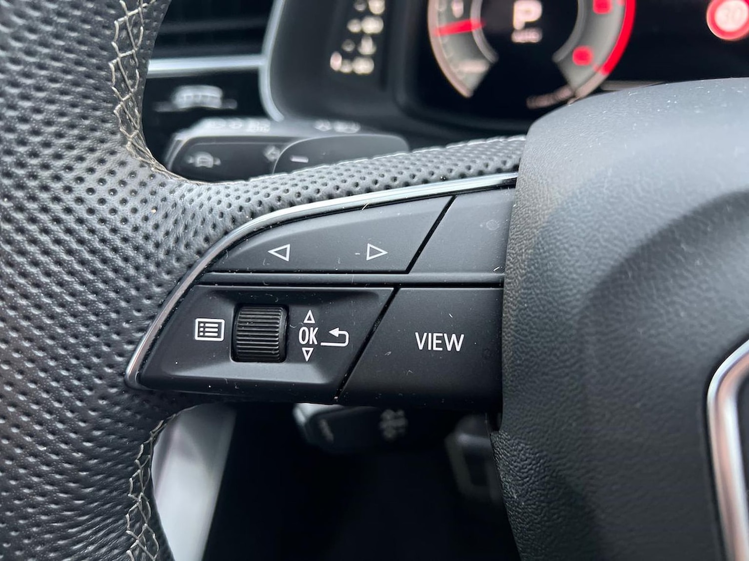 Used Audi Q7 2023 for sale - 77916102: Photo 27