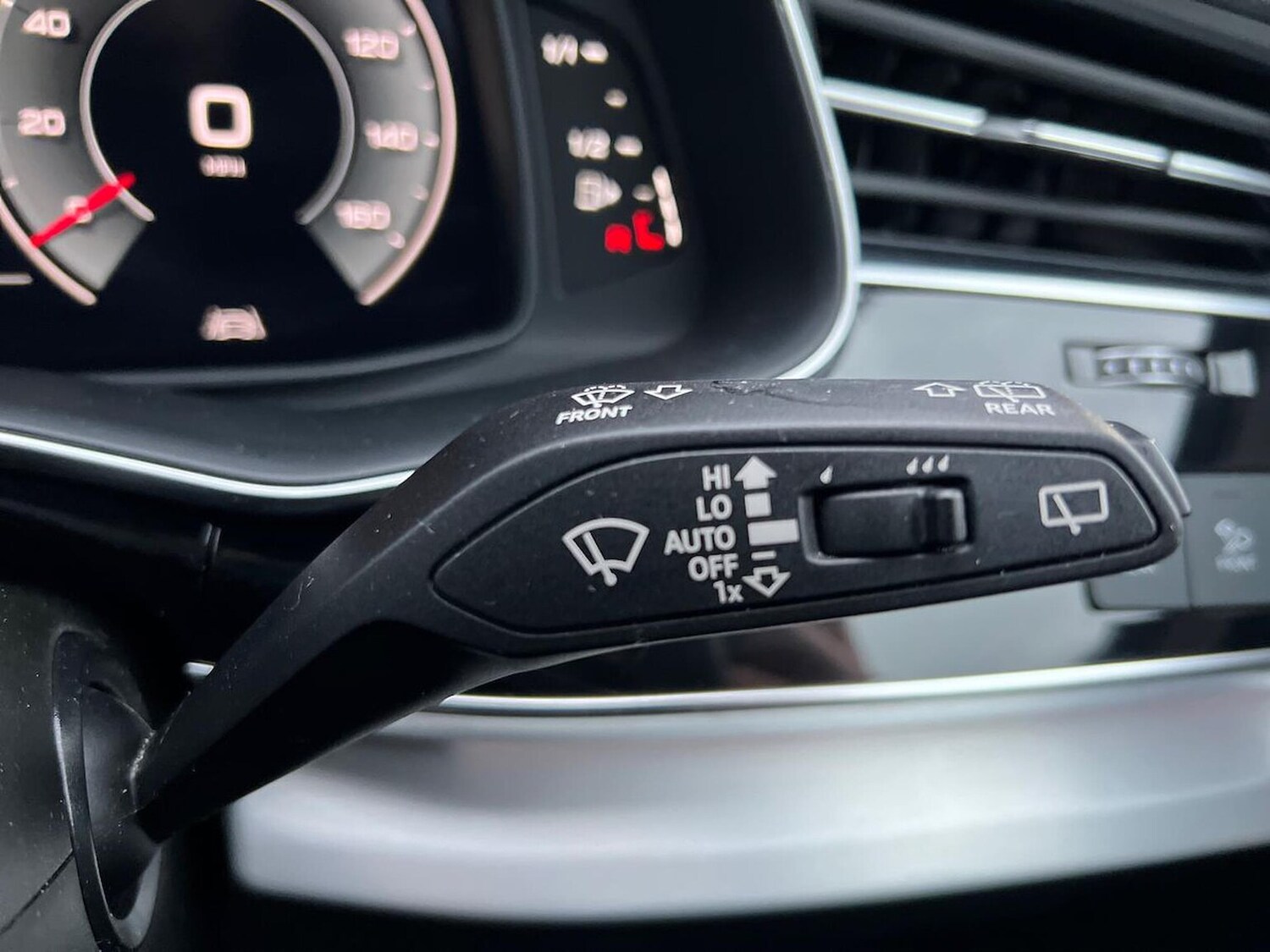 Used Audi Q7 2023 for sale - 77916102: Photo 28