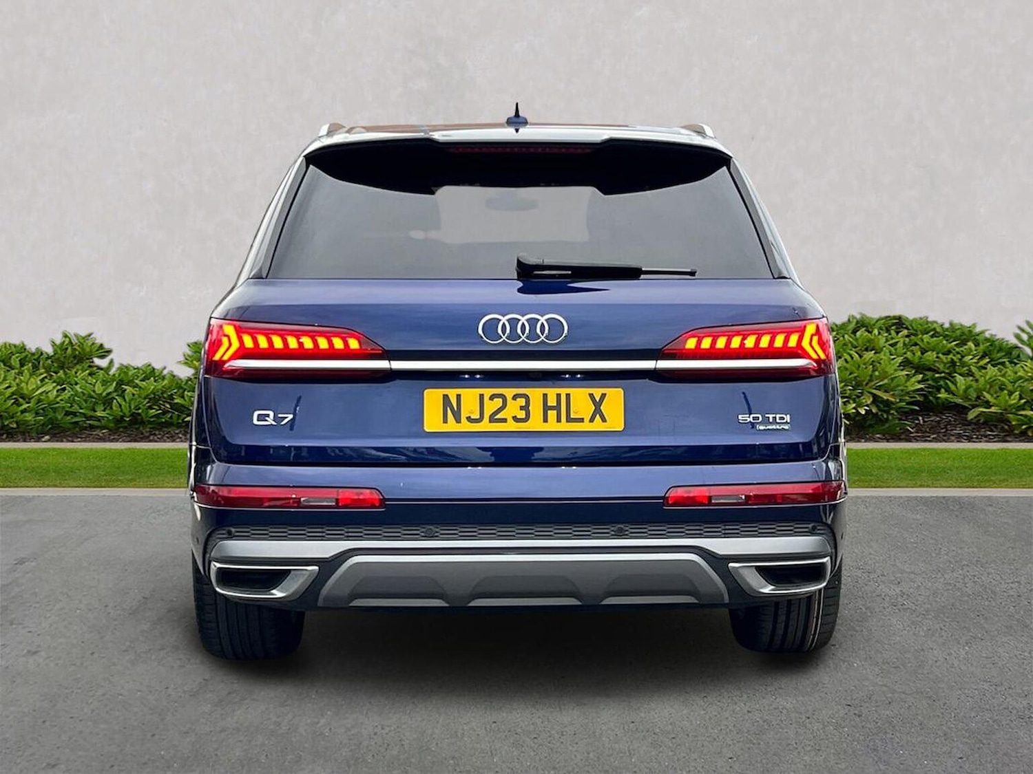 Used Audi Q7 2023 for sale - 77916102: Photo 4